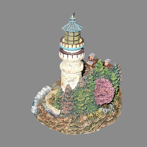 Thomas Kinkade Clearing Storms Lighthouse Ornament 2000 Bradford Exchange Illum. - Picture 2 of 6